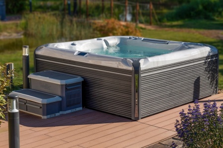 Гидромассажный спа-бассейн Wellis Mandala Life Premium Гидромассажный спа-бассейн Wellis Mandala Life Premium