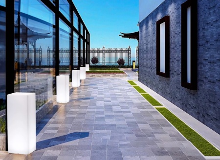 Светильник Колонна 45х110  питание от АКБ, RGB Светильник Колонна 45х110  питание от АКБ, RGB